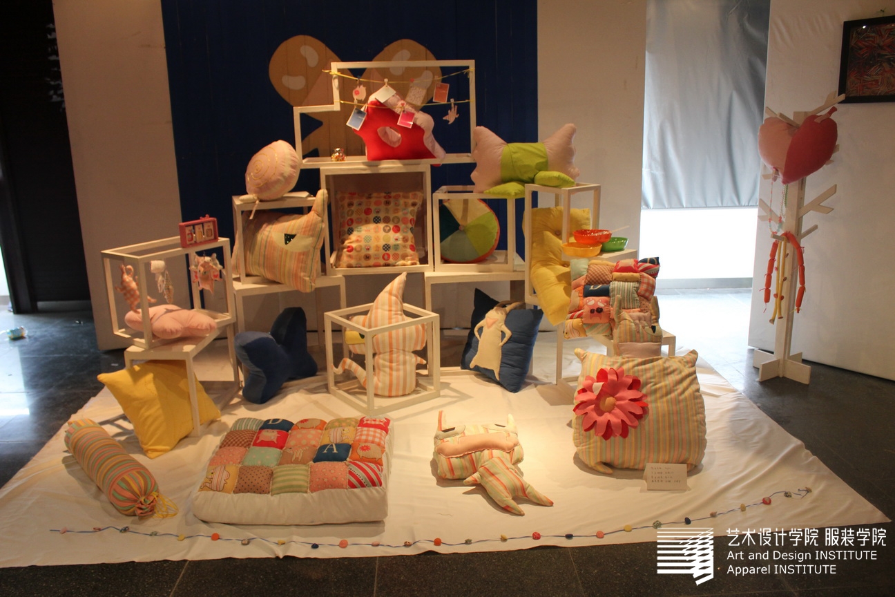 员工毕业作品静态展